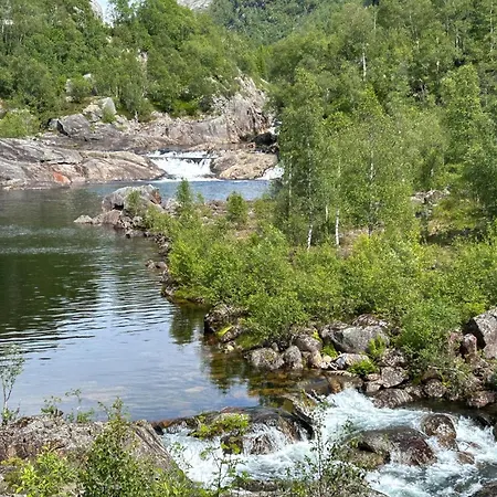 Semesterbostad Awesome In Omlid With House A Mountain View *
