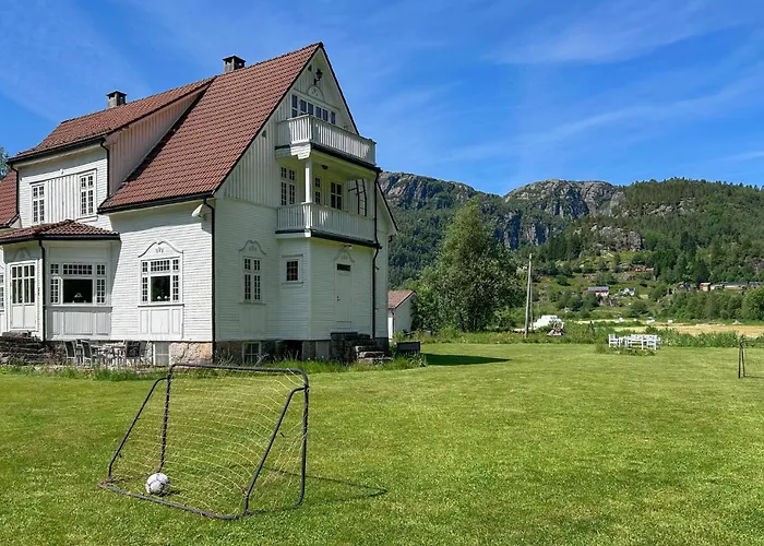 Awesome In Omlid With House A Mountain View Tonstad