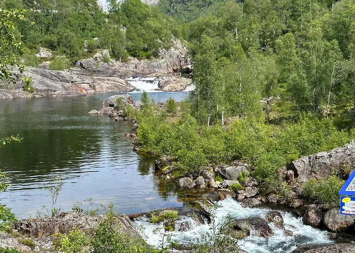 Semesterbostad Awesome In Omlid With House A Mountain View *