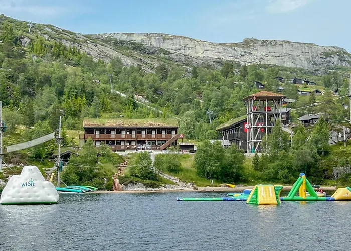 Awesome In Omlid With House A Mountain View Semesterbostad Tonstad