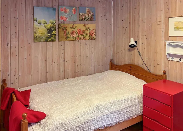 Awesome In Omlid With House A Mountain View Semesterbostad